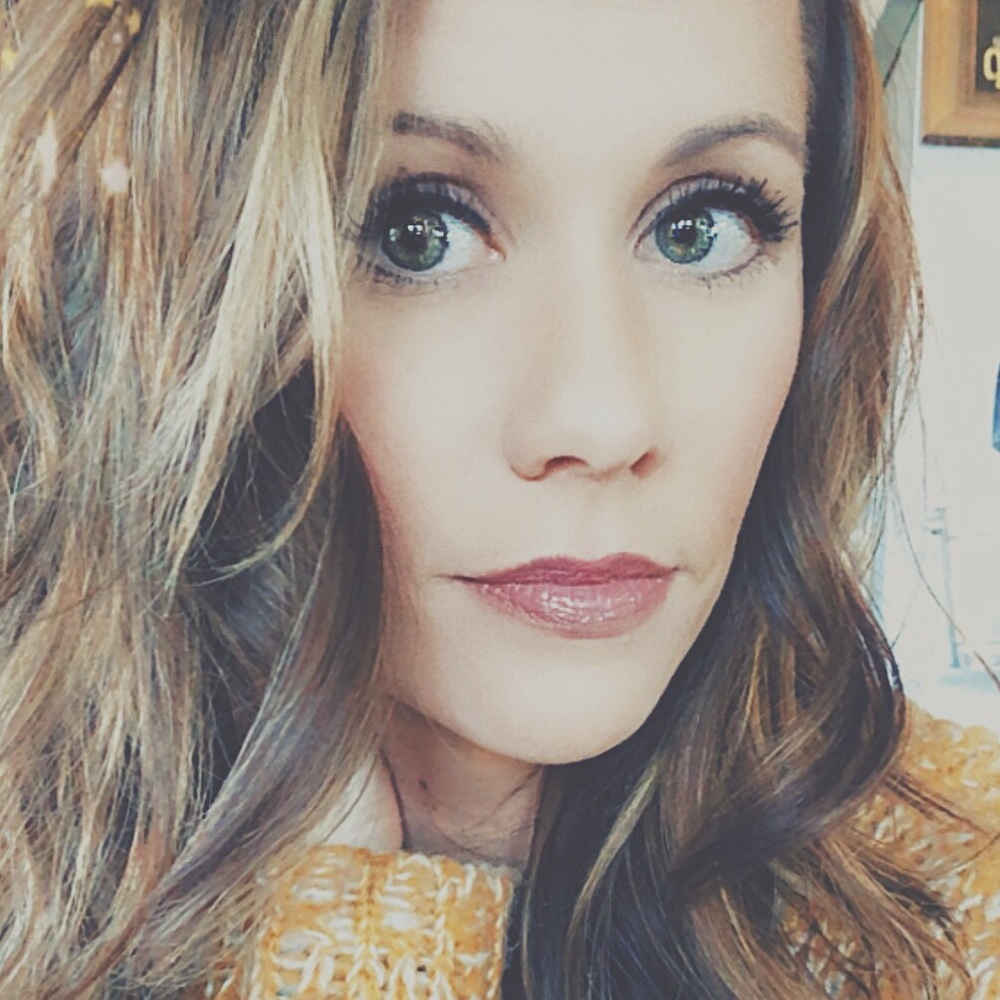 Meet your Posher, Stefanie